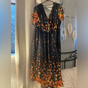 Bloomchic v- neck flutter sleeve dress 14-16